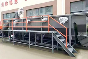 廢(fei)舊塑料(liao)破(po)碎(sui)清(qing)洗(xi)線