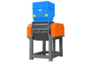 Water-cooled pulverizer
