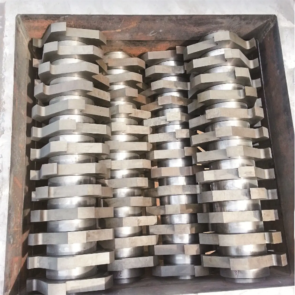 四(si)軸撕碎(sui)機刀(dao)具